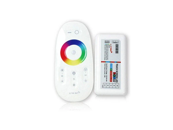 XLED (024177) kontroler za RGBW LED traku sa touch daljinskim