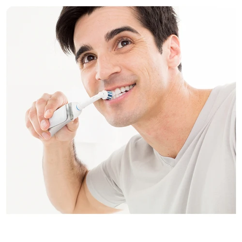 Oral-B Refill Cross Action 4pc black zamenska glava četkice za zube